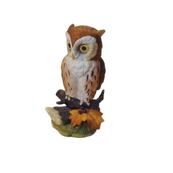 Great Horned Owl Porcelain Bird Art Sculpture by Andrea by Sadek #6315 5-1/2" - Picture 3 of 8